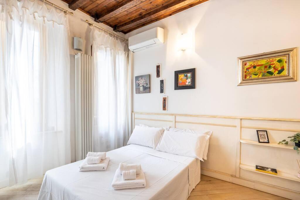 Apartamento Colonne'S Nest - Cozy And Silent With Ac Milán Exterior foto